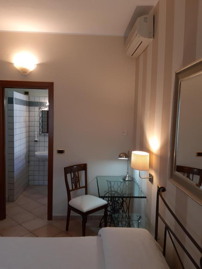 Sweet House Only Rooms Peschiera del Garda Zewnętrze zdjęcie