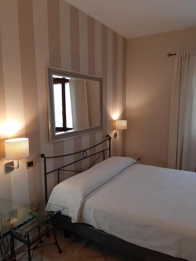 Sweet House Only Rooms Peschiera del Garda Zewnętrze zdjęcie