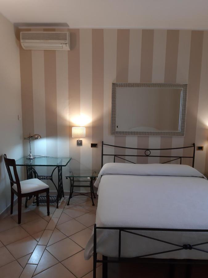 Sweet House Only Rooms Peschiera del Garda Zewnętrze zdjęcie